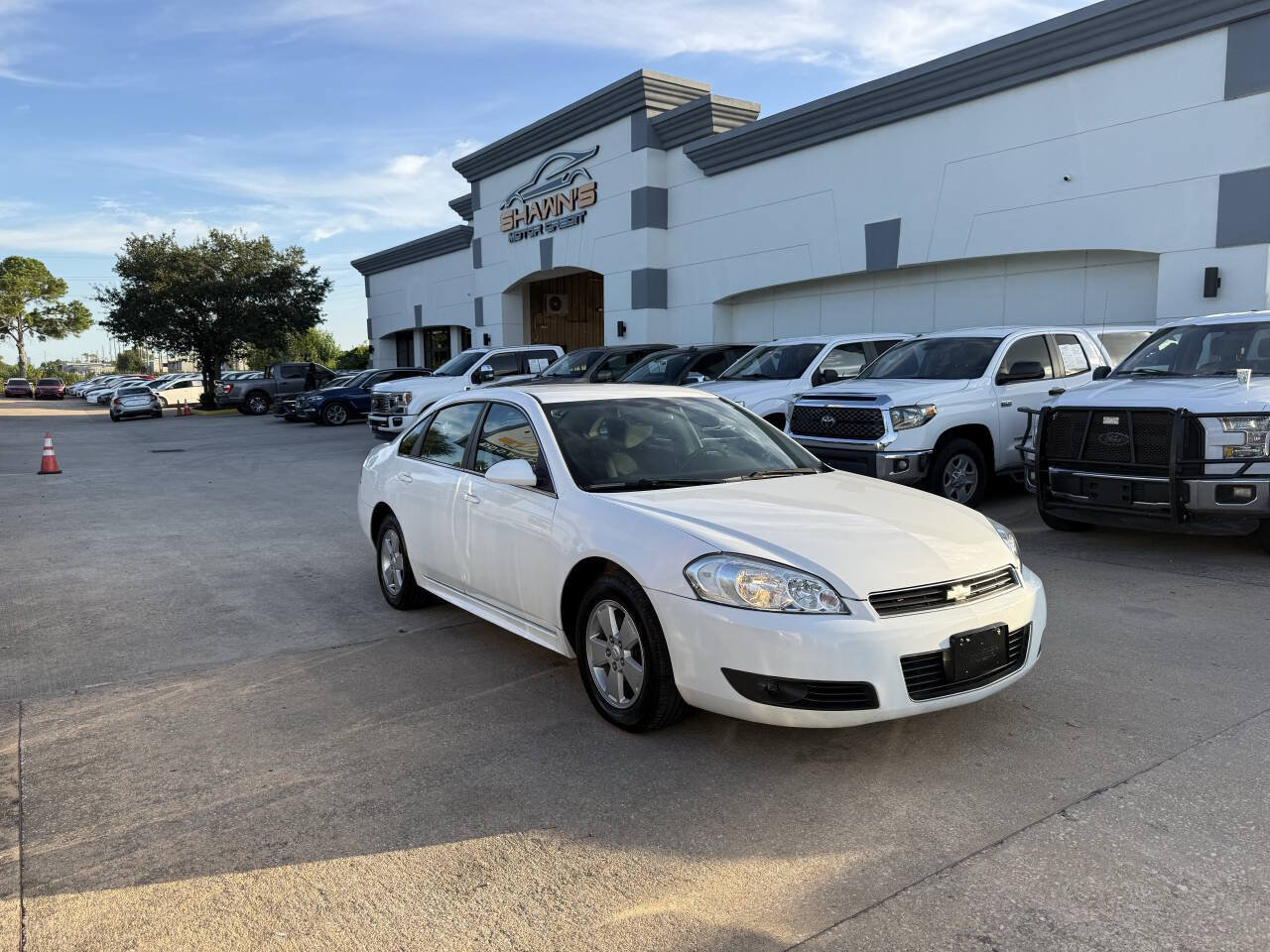 Used 2010 Chevrolet Impala LT FWD image 38