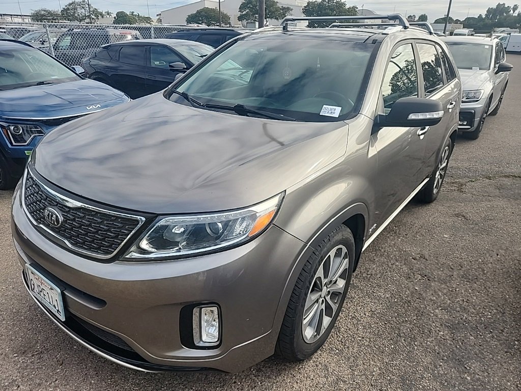 Used 2015 Kia Sorento SX image 3