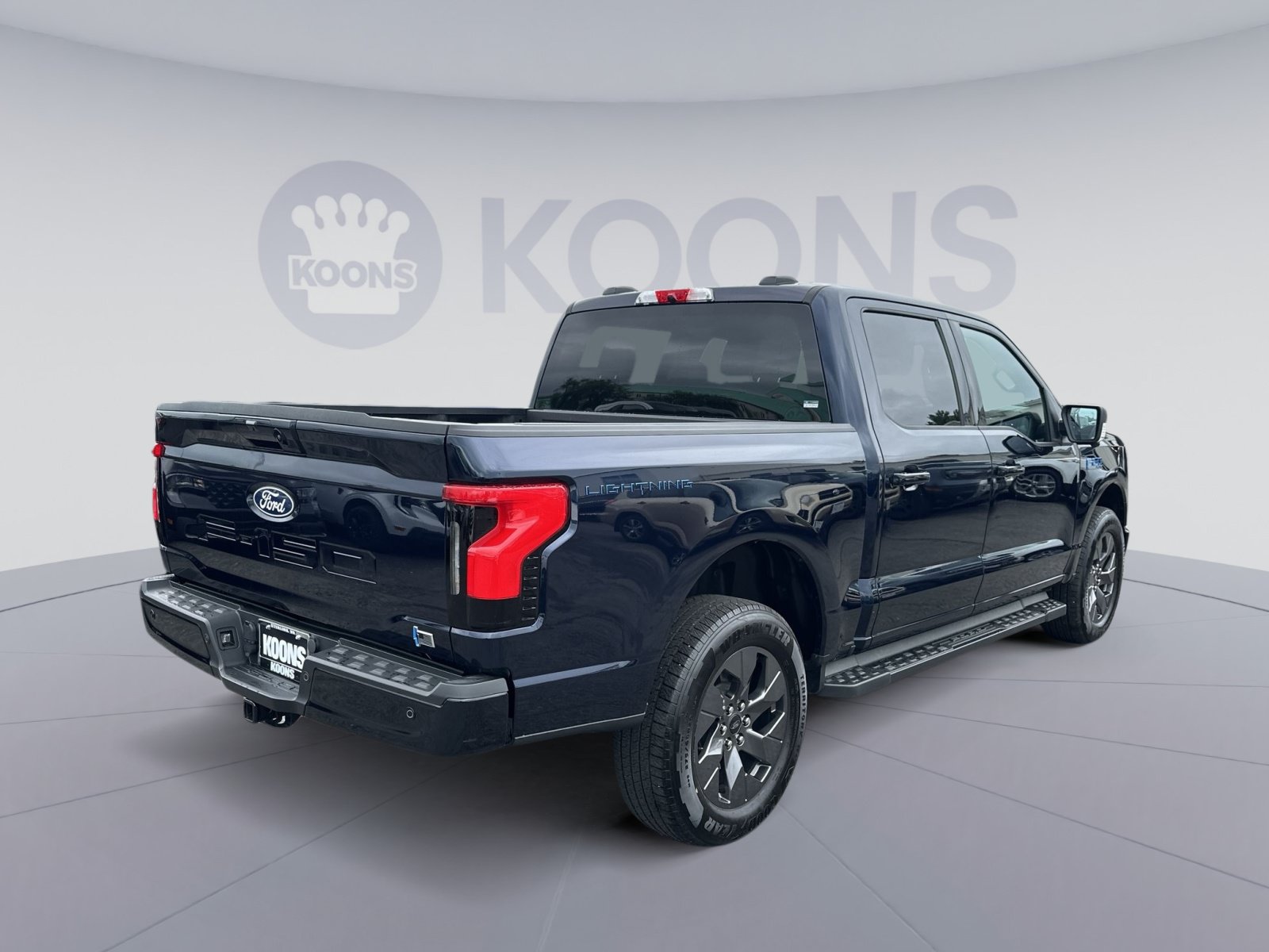 Used 2024 Ford F150 Lightning Flash AWD/4WD image 11