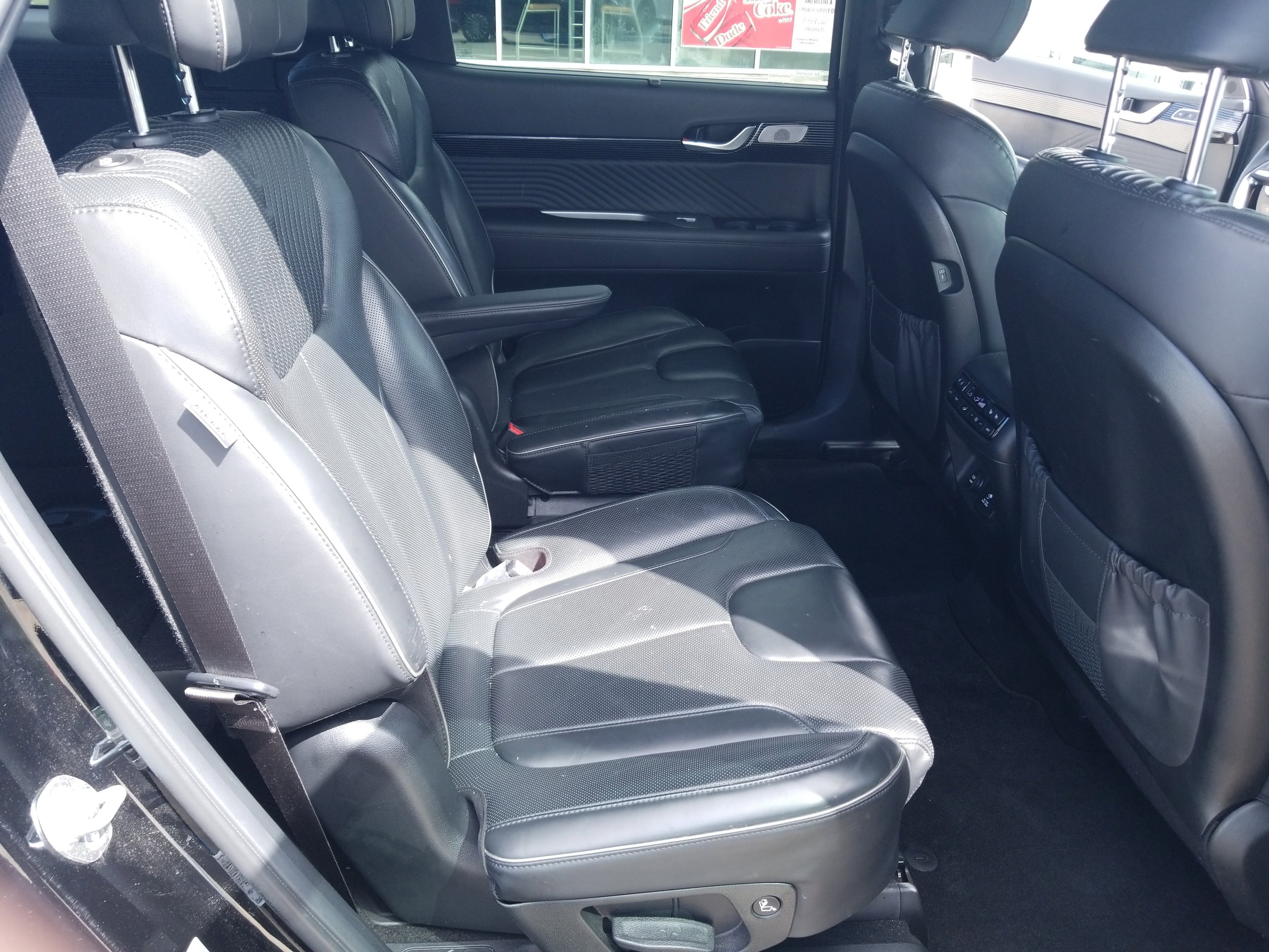 Used 2024 Hyundai Palisade Calligraphy image 15