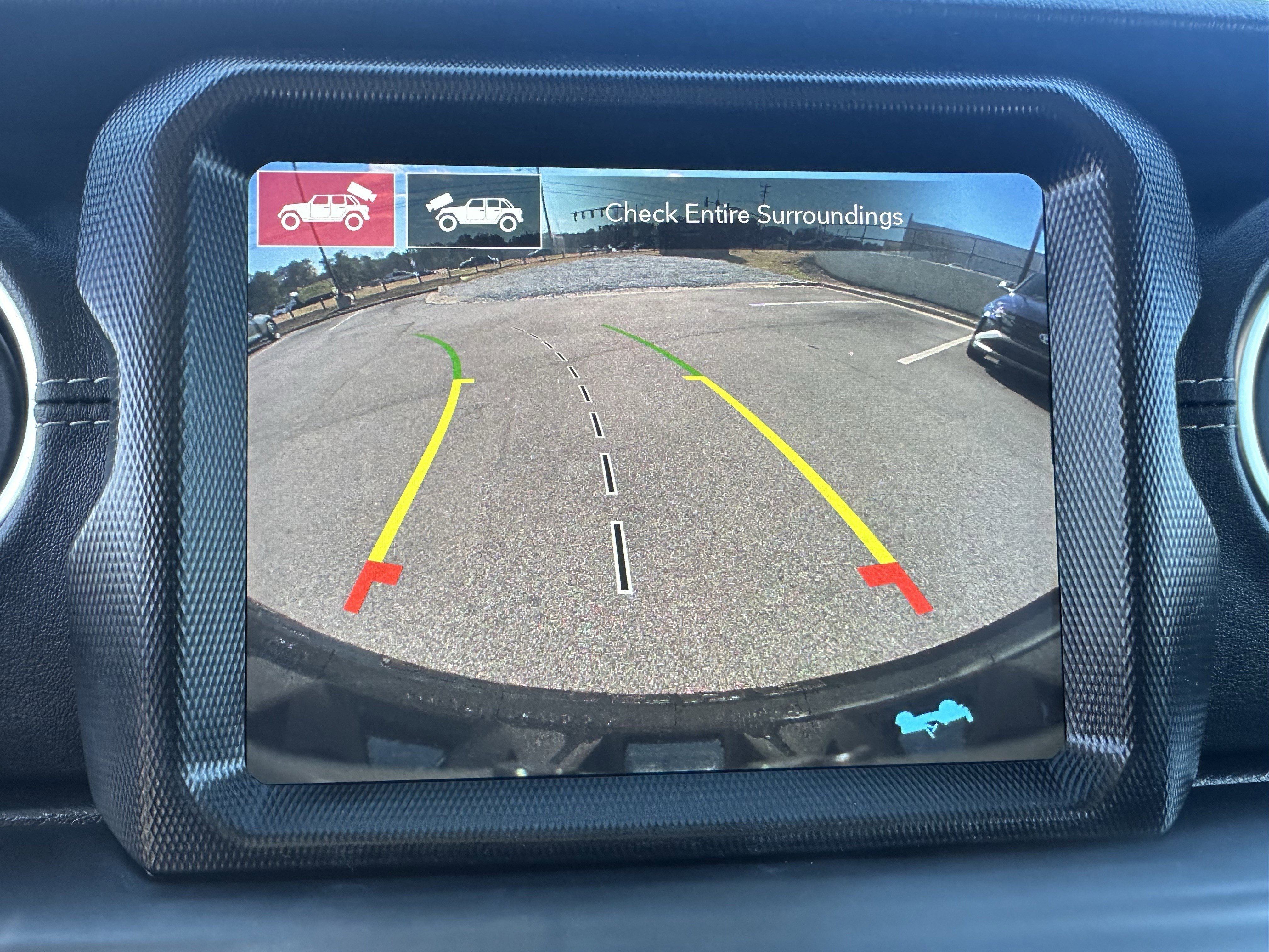 Used 2023 Jeep Wrangler Sahara w/ Cold Weather Group image 29