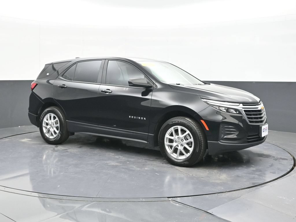 Used 2024 Chevrolet Equinox LS AWD/4WD image 13