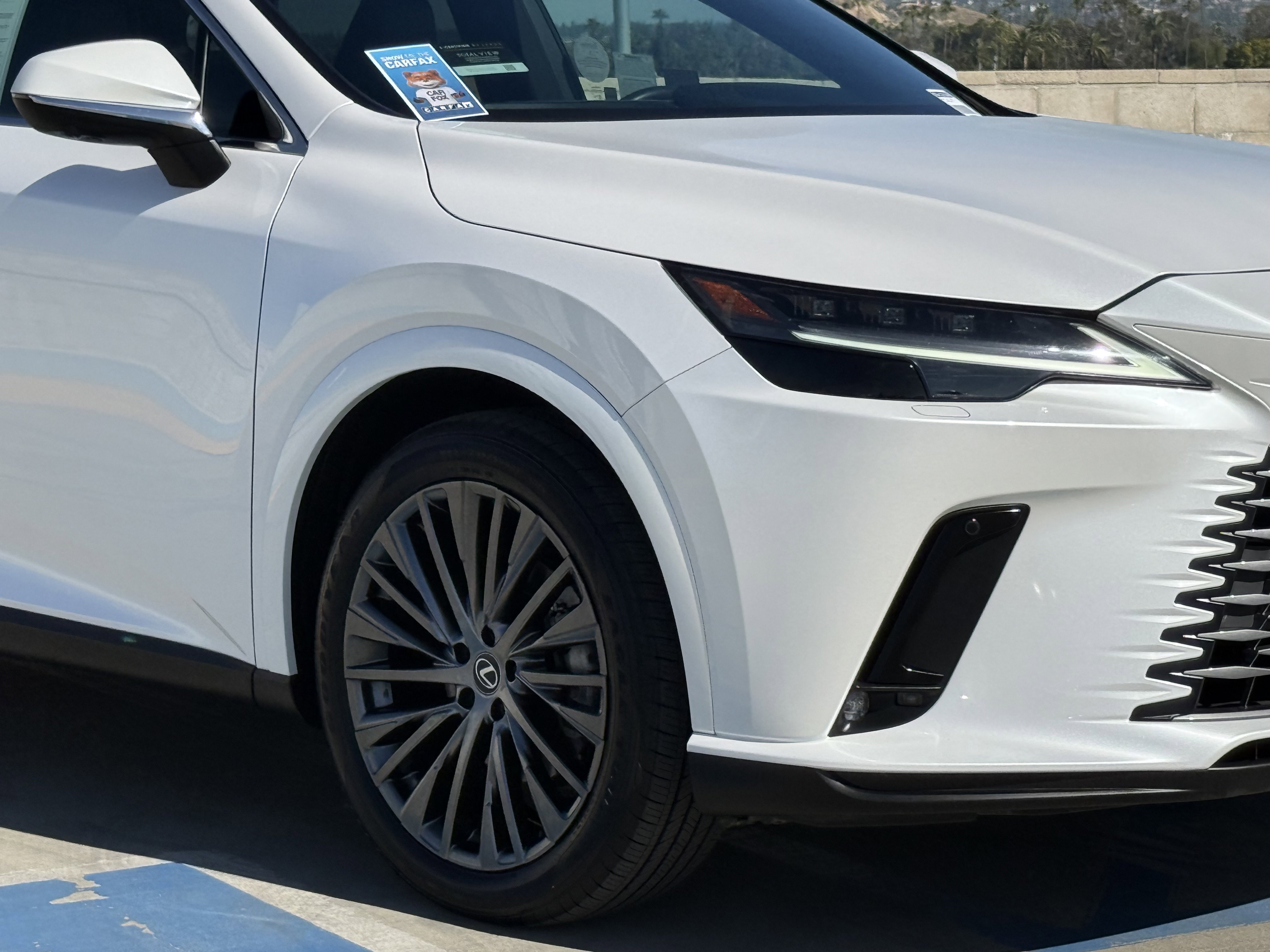 Used 2023 Lexus RX 350 FWD w/ Cold Area Package image 4