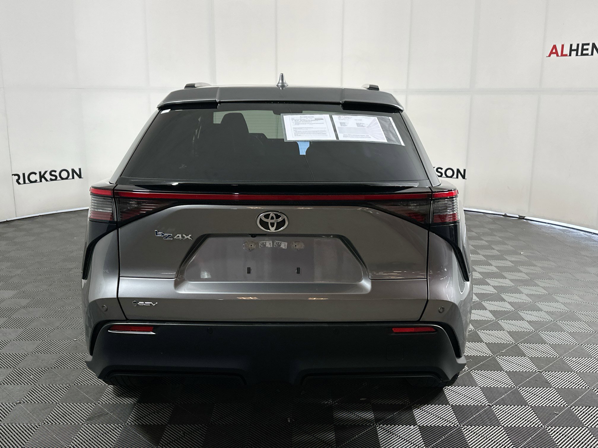 Used 2024 Toyota bZ4X XLE image 4