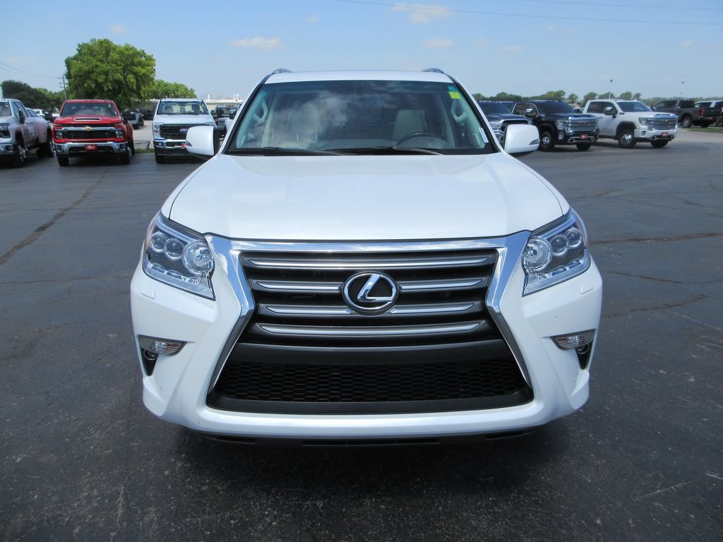 Used 2018 Lexus GX 460 Premium w/ Premium Package AWD/4WD image 13