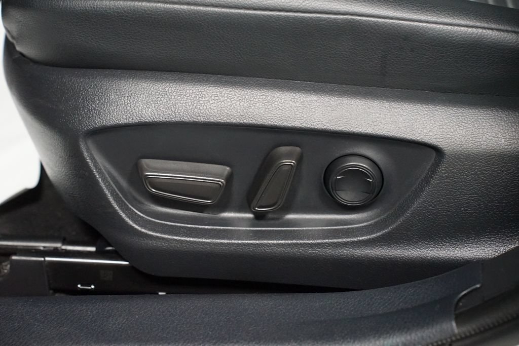 Certified 2024 Toyota Camry SE FWD image 31