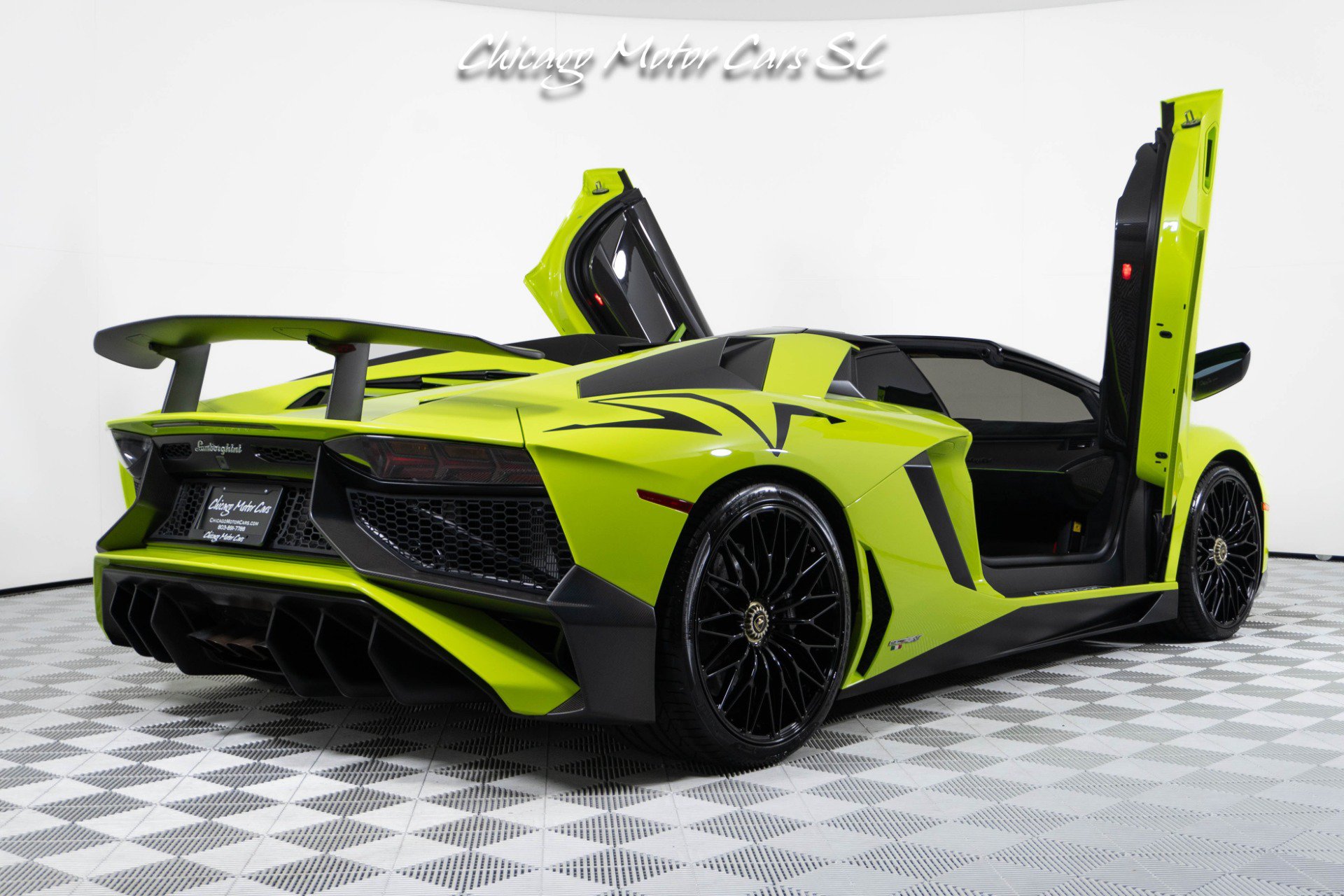 Used 2016 Lamborghini Aventador LP 750-4 Superveloce AWD/4WD image 16