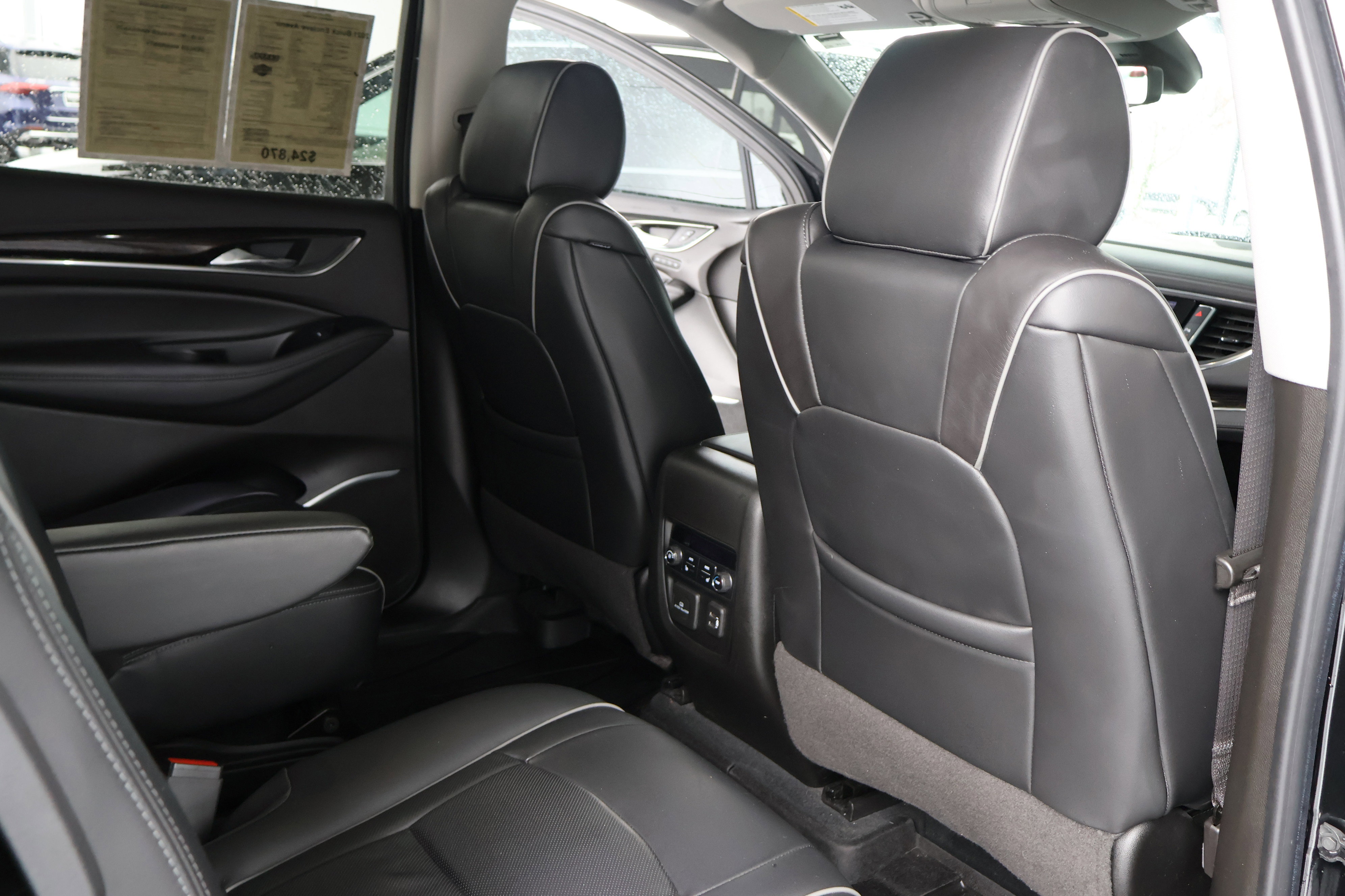 Used 2021 Buick Enclave Avenir w/ Avenir Technology Package image 27