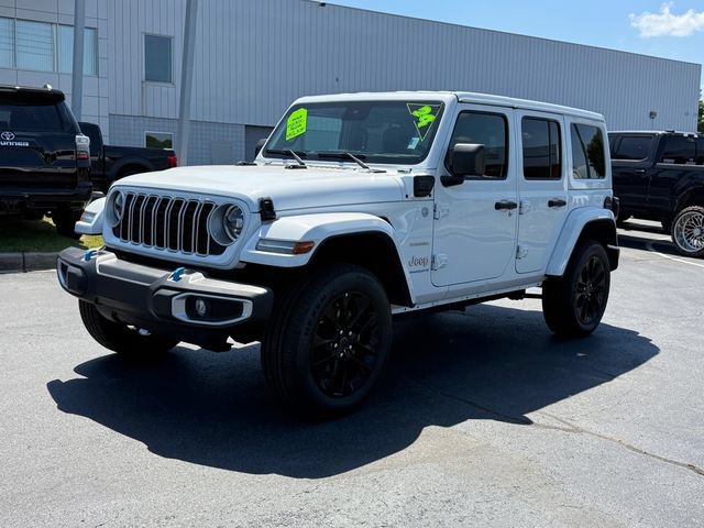 Used 2024 Jeep Wrangler Unlimited Sahara AWD/4WD image 7