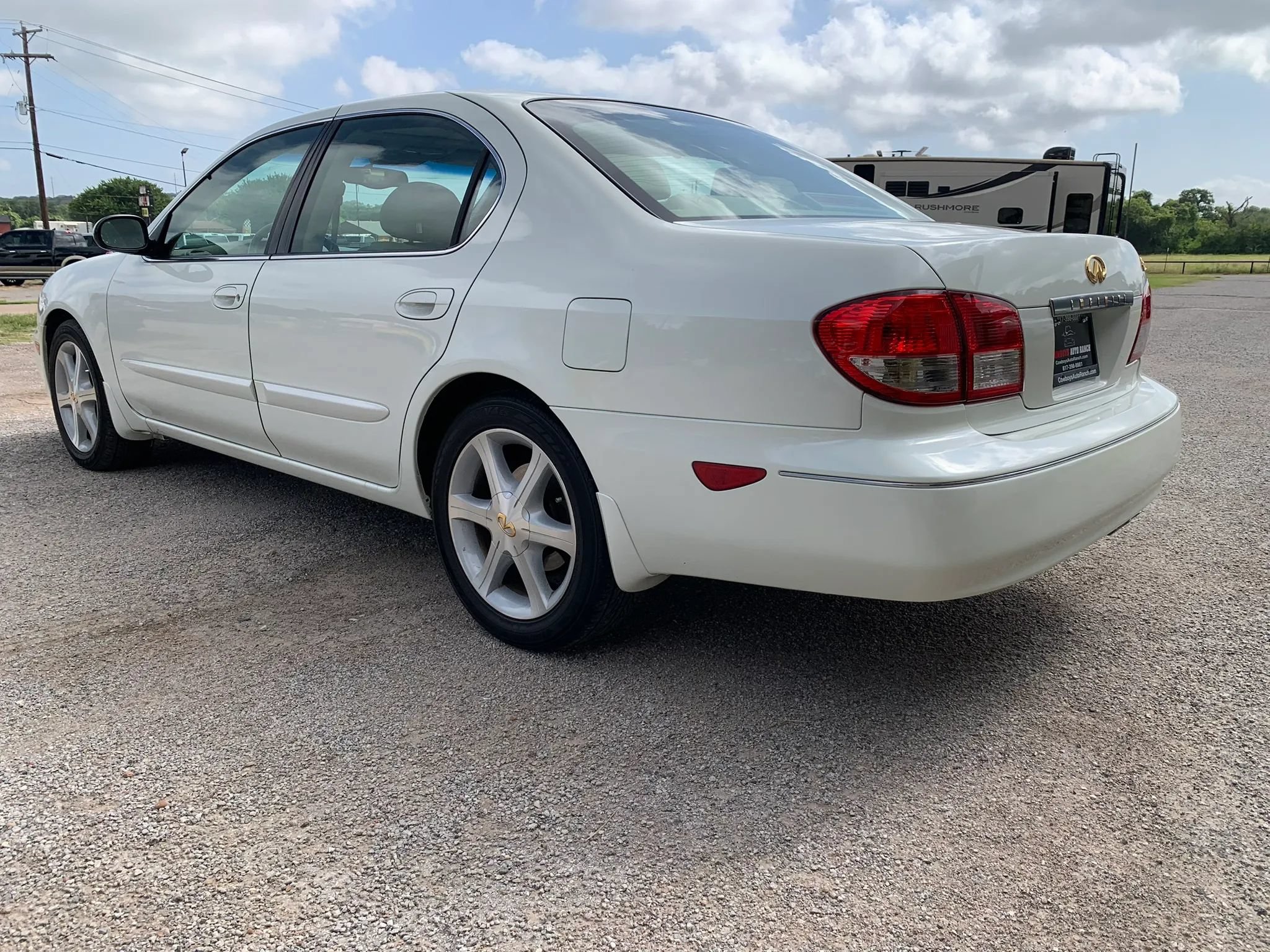 Used 2003 INFINITI I35 w/ Sunroof & Sunshade Pkg FWD image 5