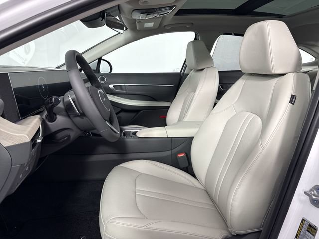 Used 2025 Hyundai Sonata Limited image 21