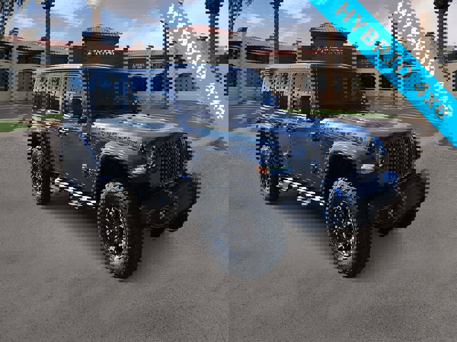 Used 2022 Jeep Wrangler Unlimited Rubicon 4xe image 2