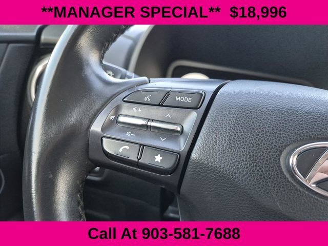 Used 2022 Hyundai Kona Limited image 31