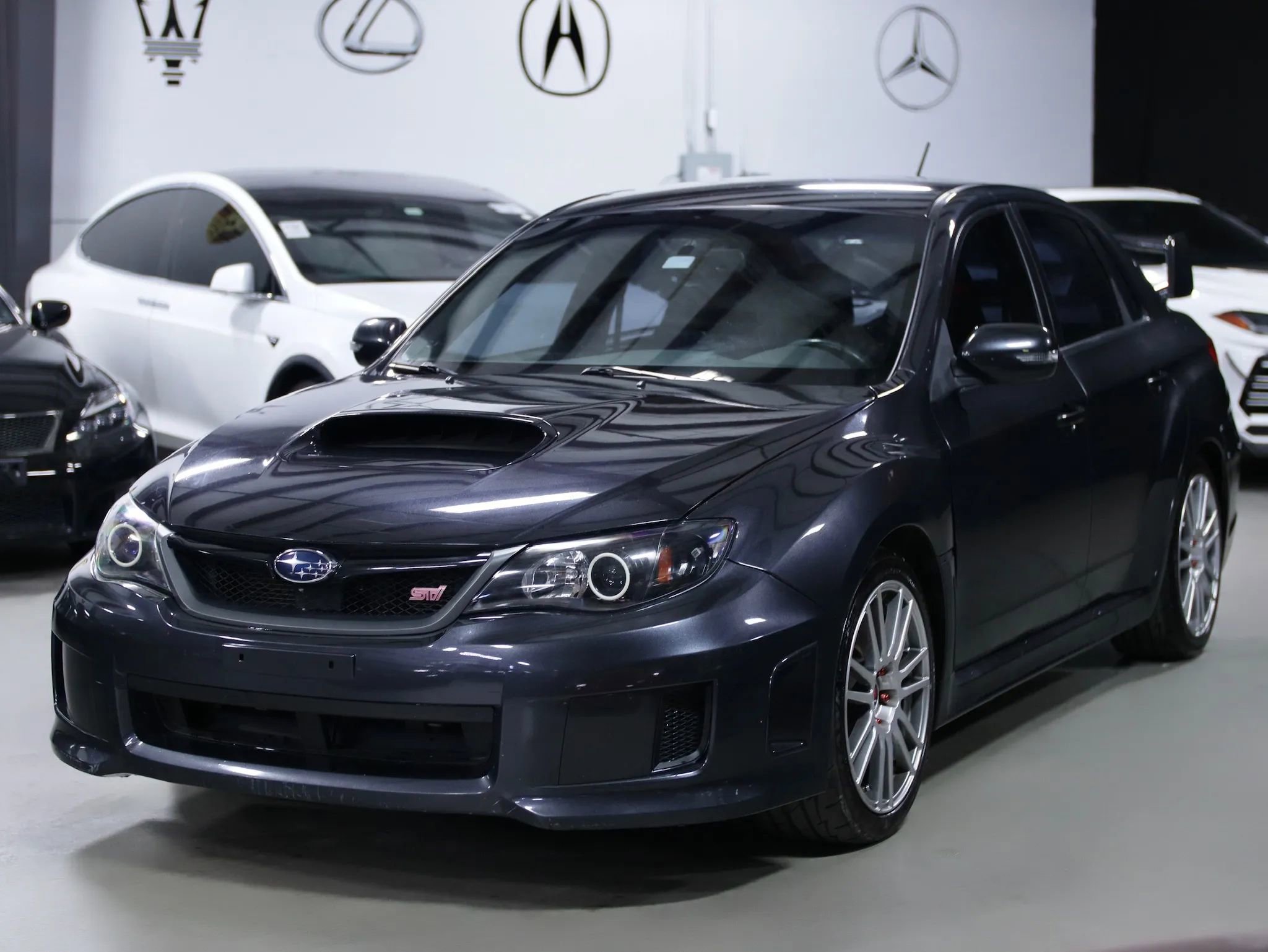 Used 2011 Subaru Impreza WRX STI image 7