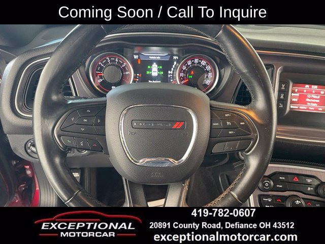 Used 2017 Dodge Challenger SXT RWD image 37