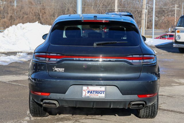 Used 2019 Porsche Macan Base image 4