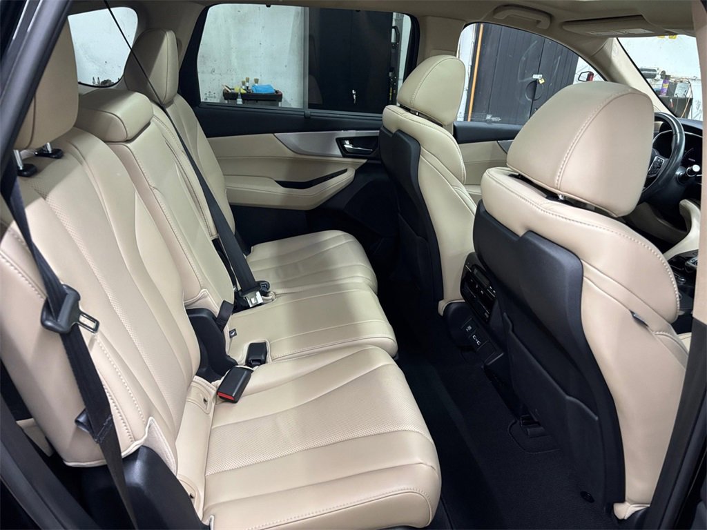 Certified 2023 Acura MDX SH-AWD w/ Technology Package image 18