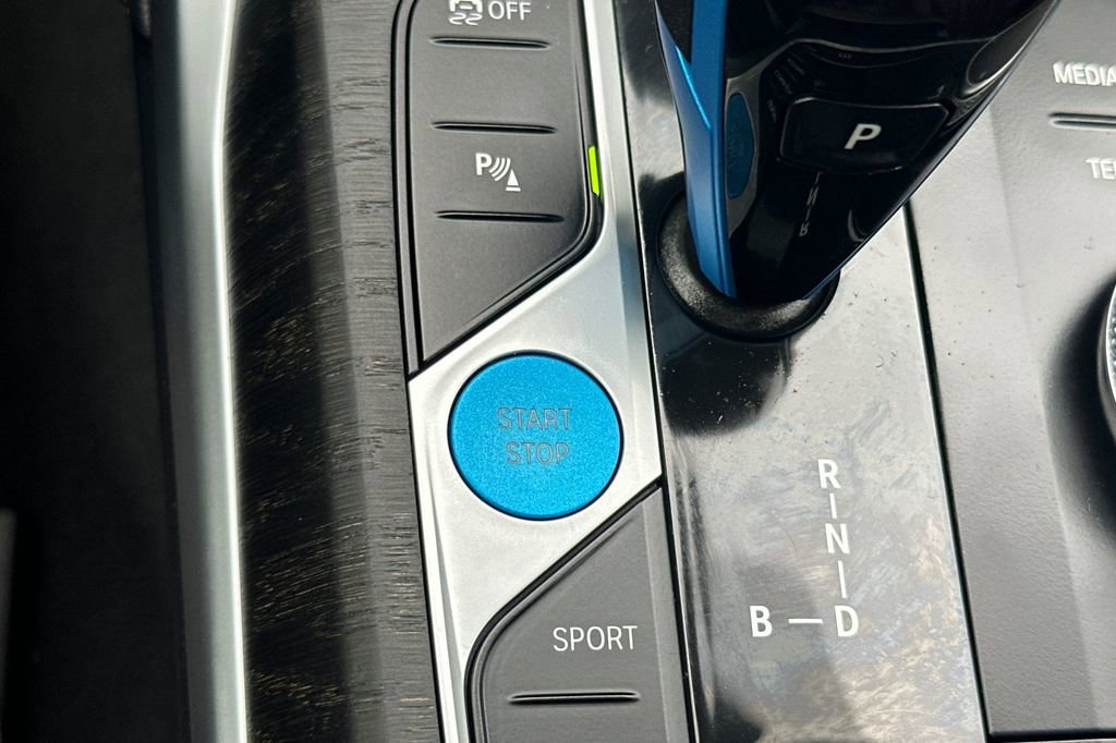 Used 2023 BMW i4 M50 w/ Premium Package image 22