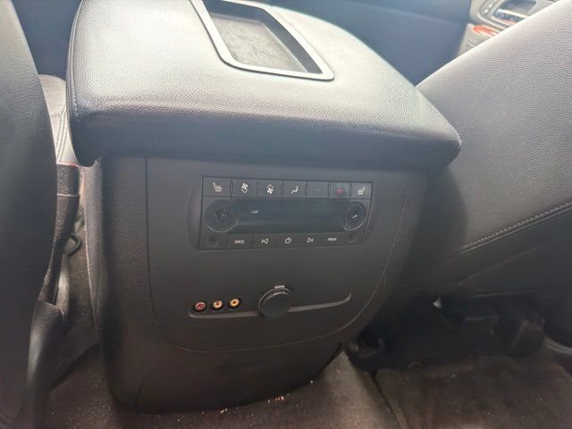 Used 2013 Chevrolet Suburban LTZ AWD/4WD image 15