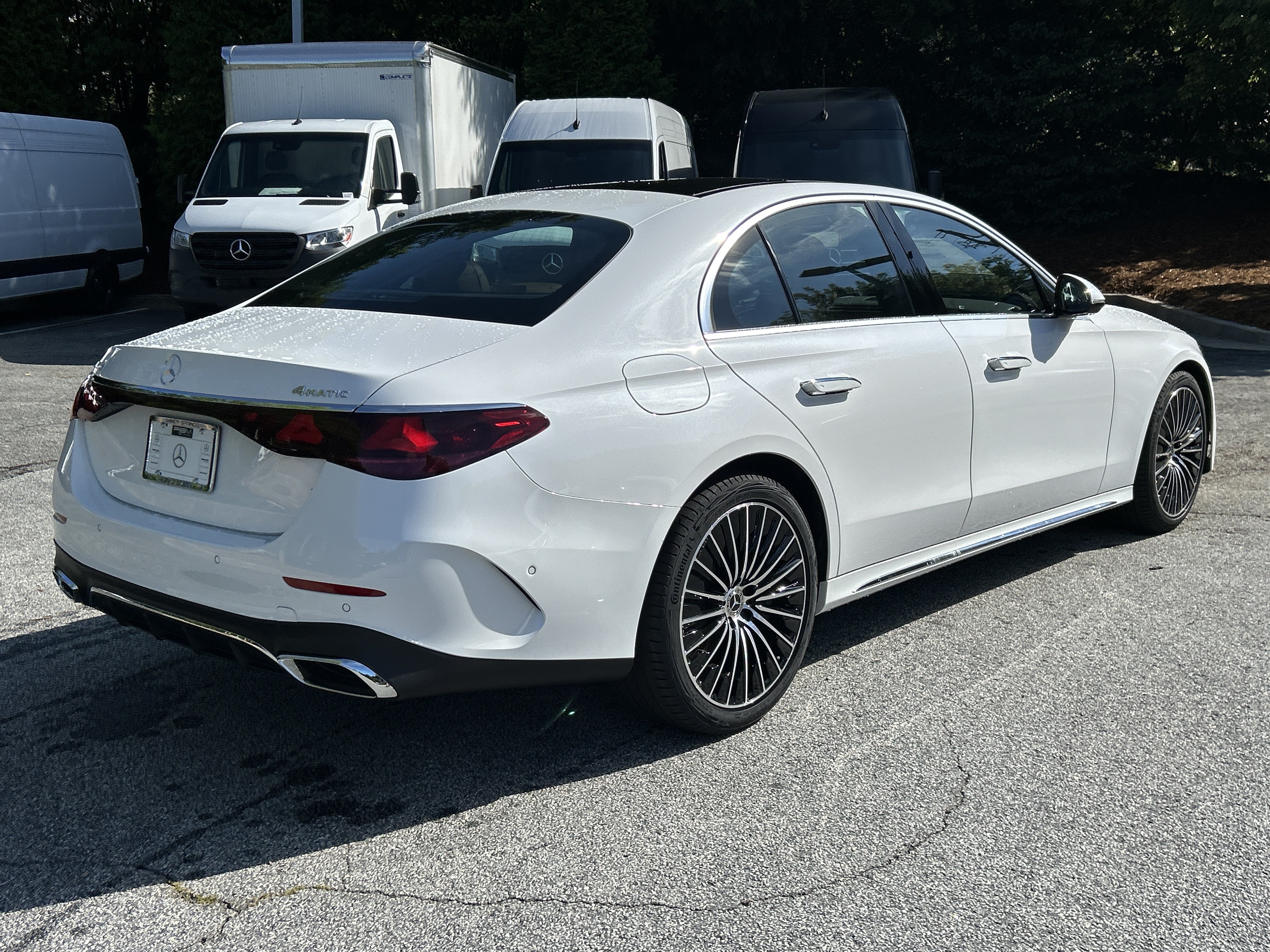 New 2026 Mercedes-Benz E 450 4MATIC Sedan image 6