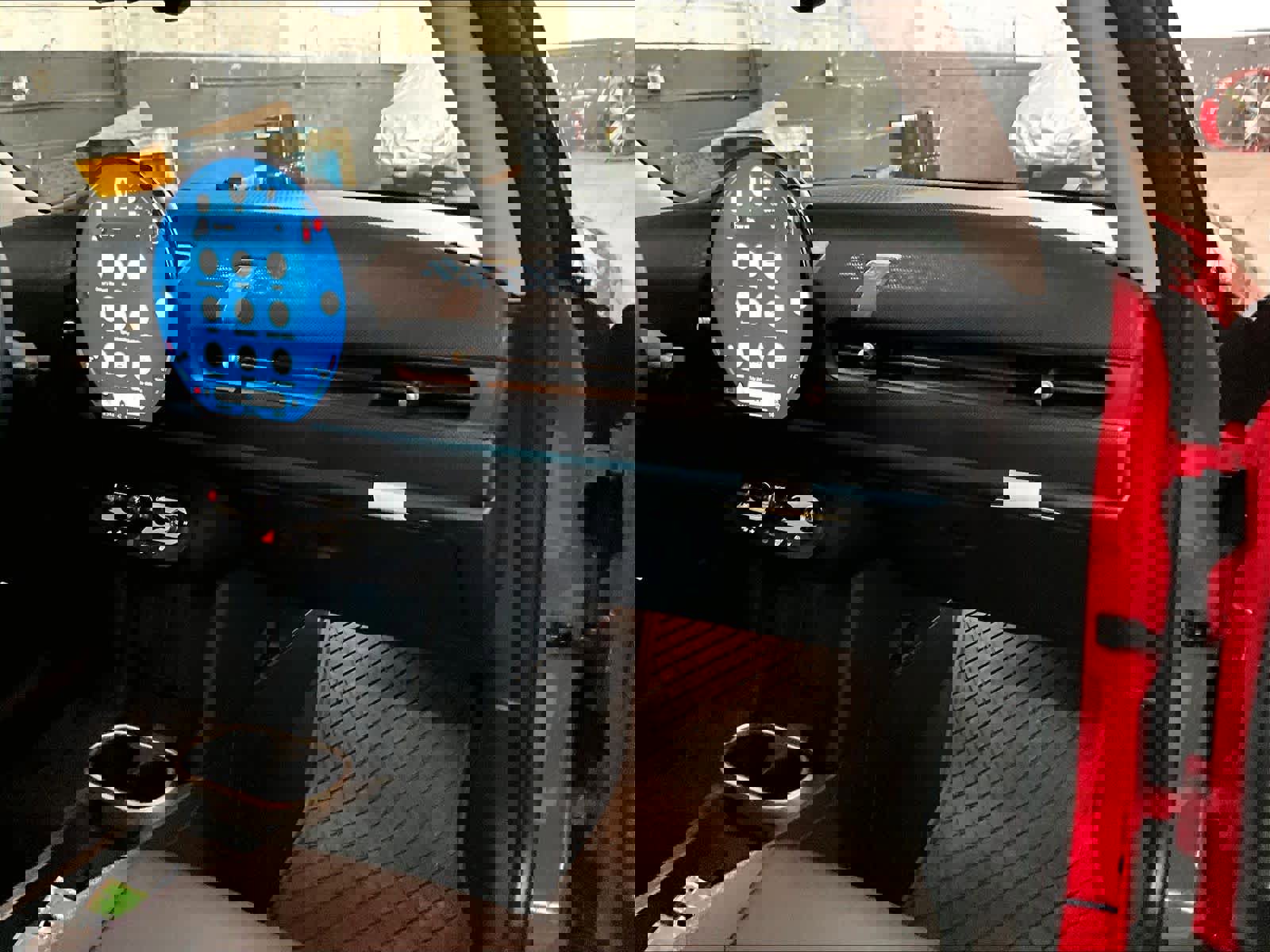 Used 2025 MINI Cooper 2-Door Hardtop image 17