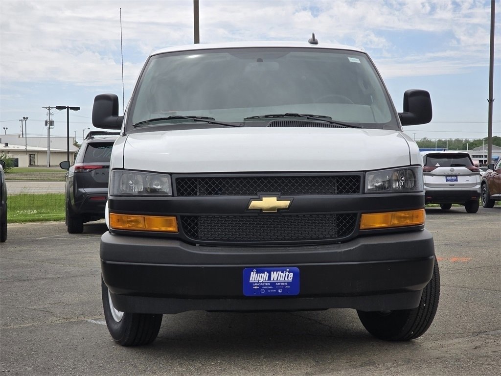 New 2025 Chevrolet Express 2500 w/ Communications Package RWD image 4