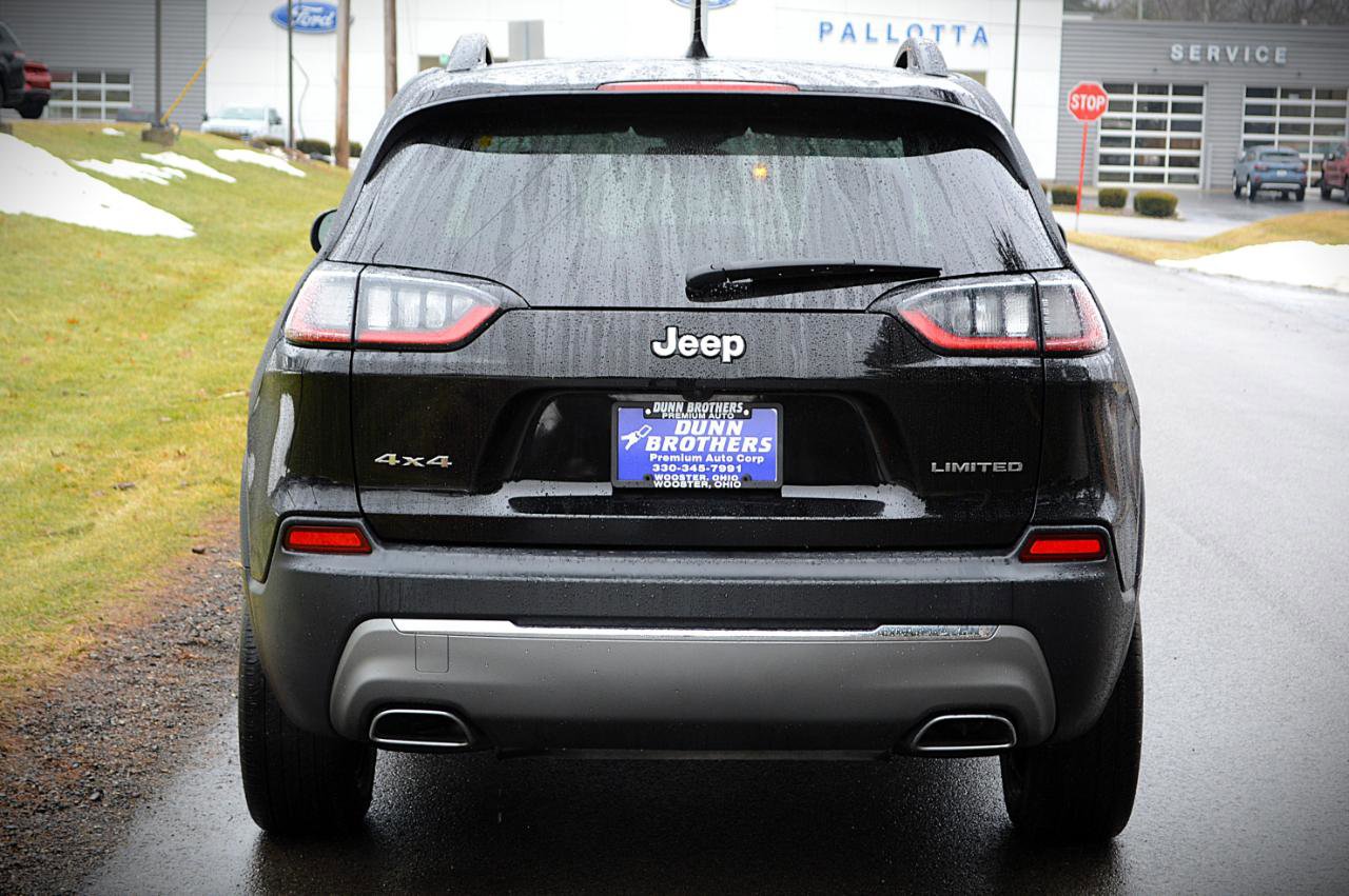 Used 2022 Jeep Cherokee Limited image 6