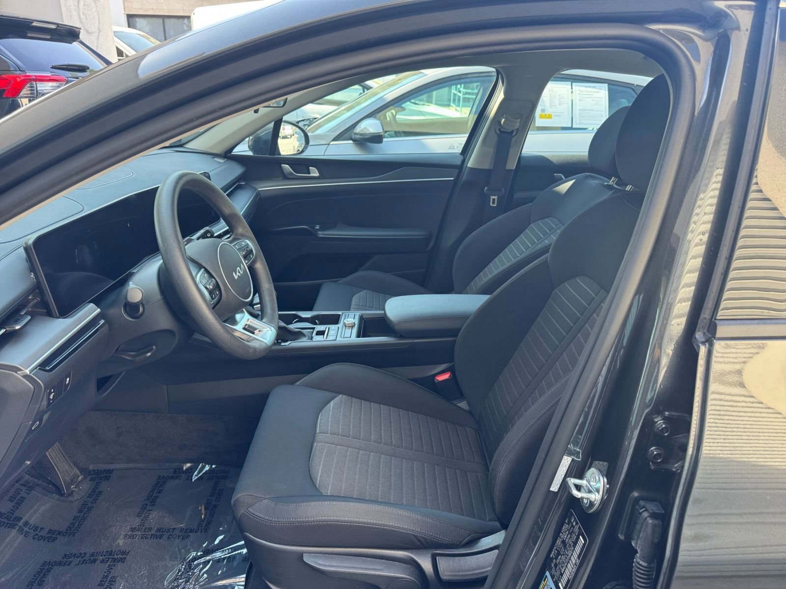 Used 2025 Kia K5 LXS FWD image 27