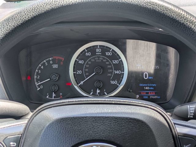 Used 2022 Toyota Corolla LE FWD image 27