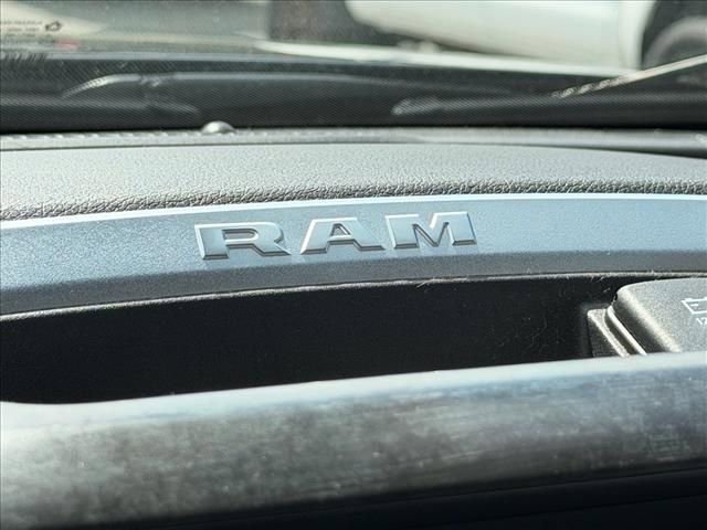 Used 2021 RAM 2500 Big Horn w/ Level 1 Equipment Group AWD/4WD image 29