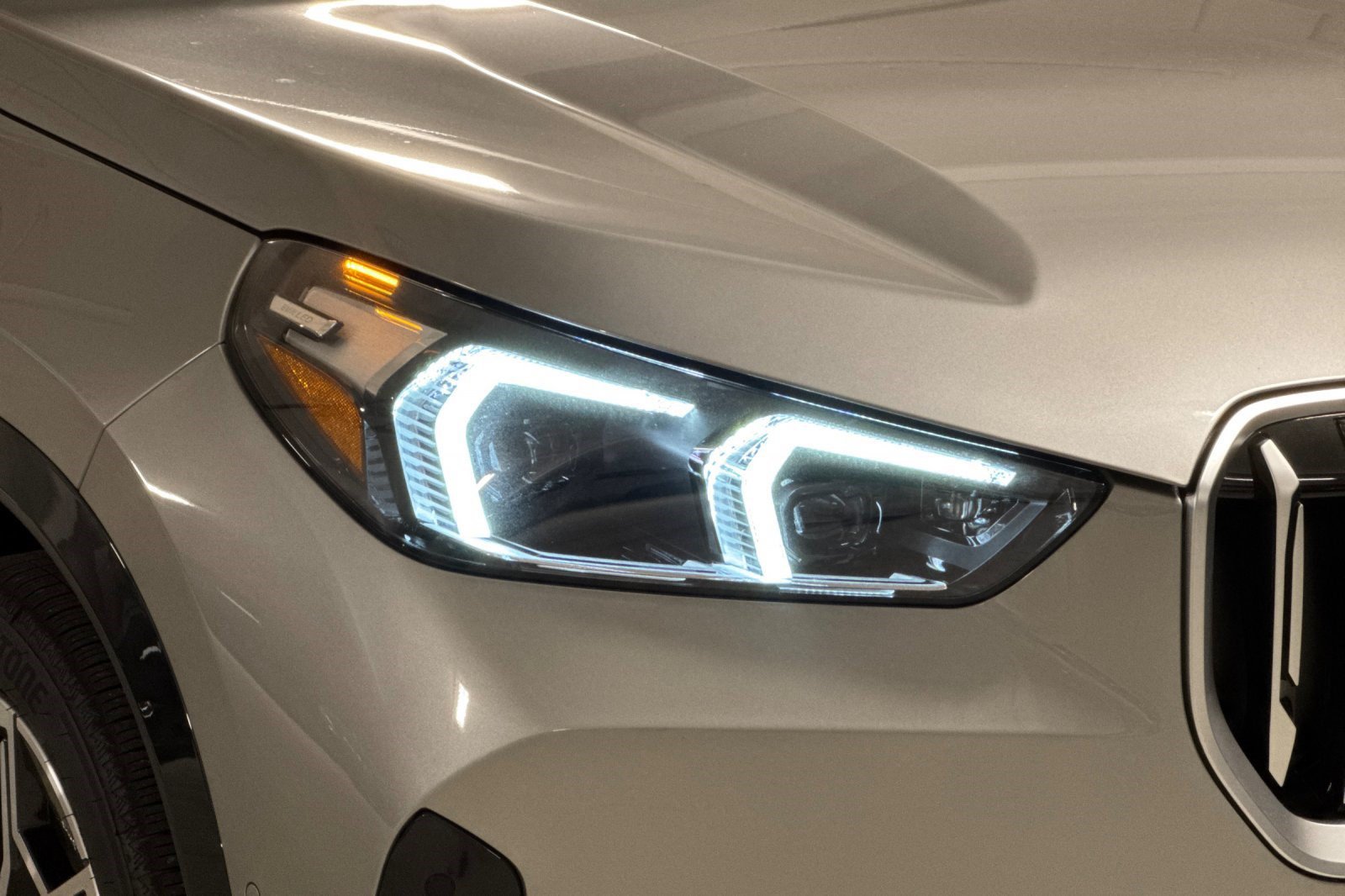New 2026 BMW X1 xDrive28i w/ Technology Package AWD/4WD image 12
