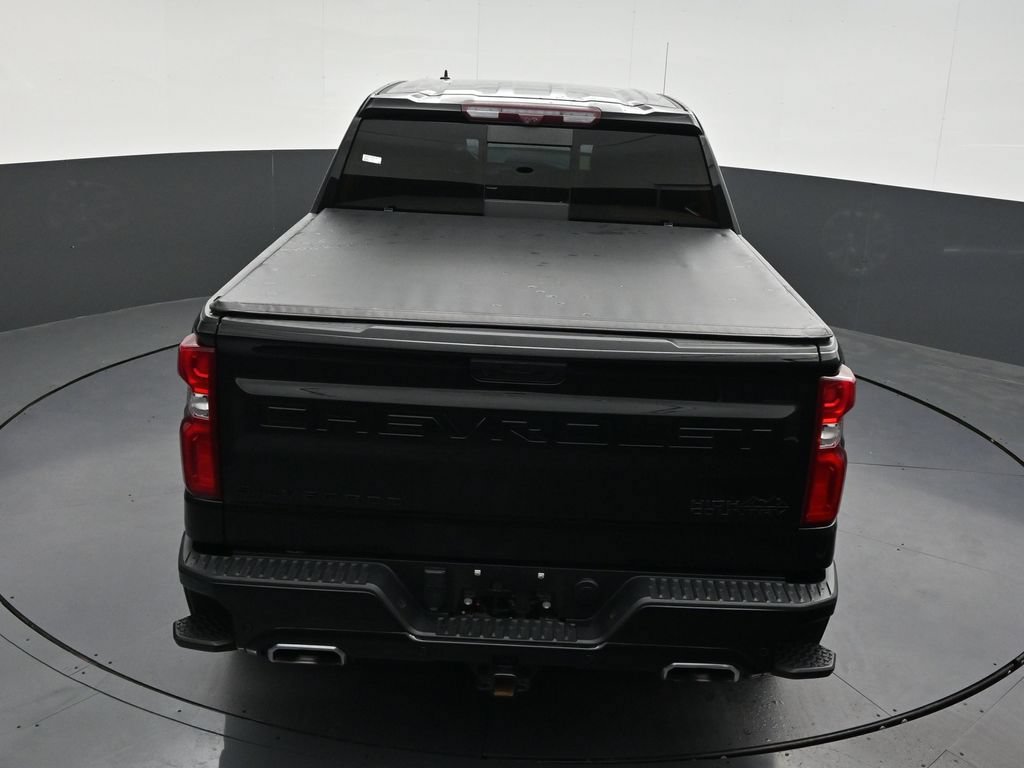 Used 2024 Chevrolet Silverado 1500 High Country w/ Technology Package AWD/4WD image 18