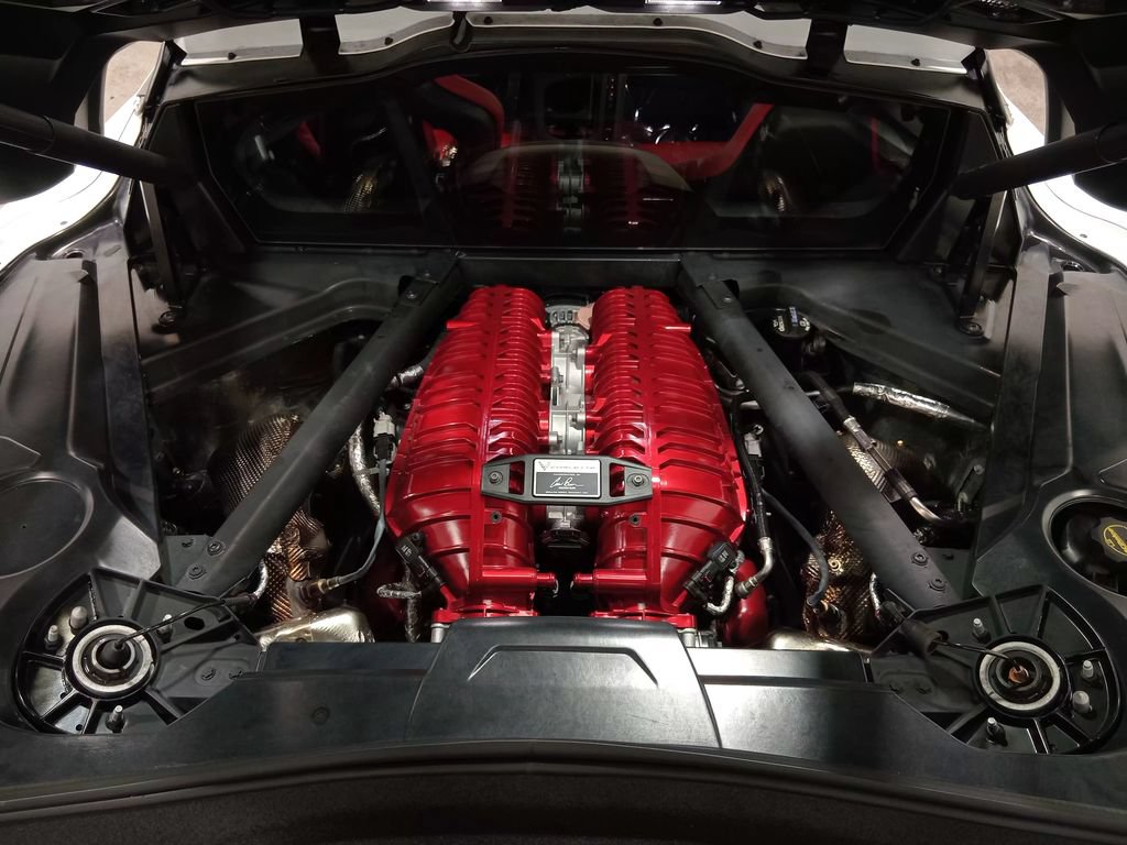Used 2025 Chevrolet Corvette Z06 RWD image 6