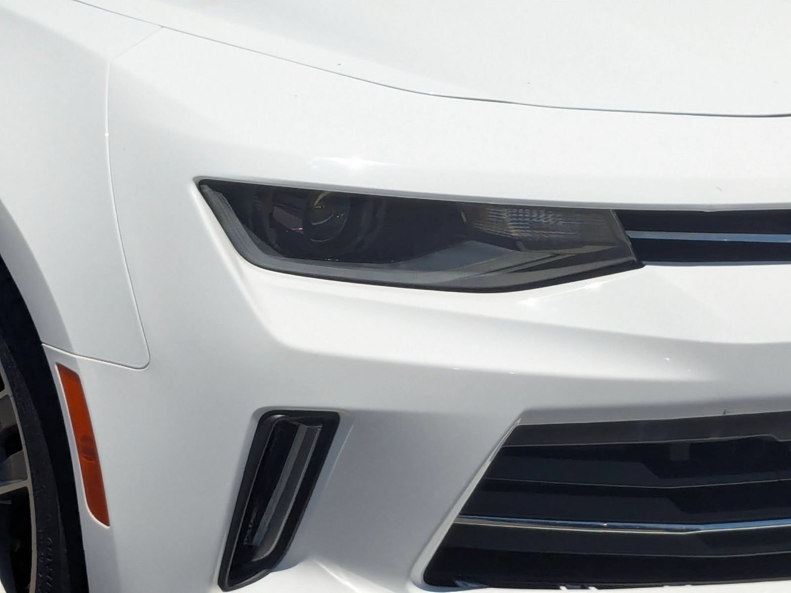 Used 2016 Chevrolet Camaro LT RWD image 10