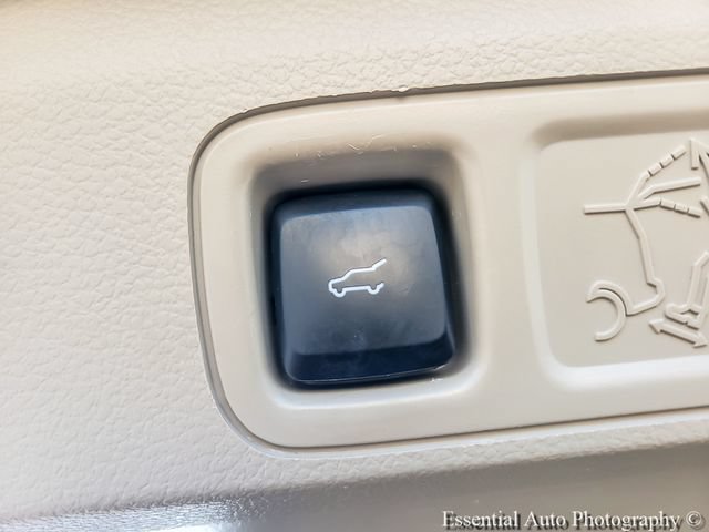 Used 2019 Lincoln Navigator Select AWD/4WD image 29