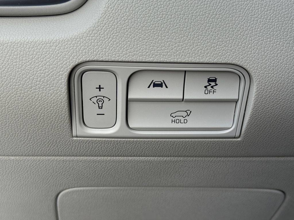 Certified 2023 Kia Sorento SX image 24