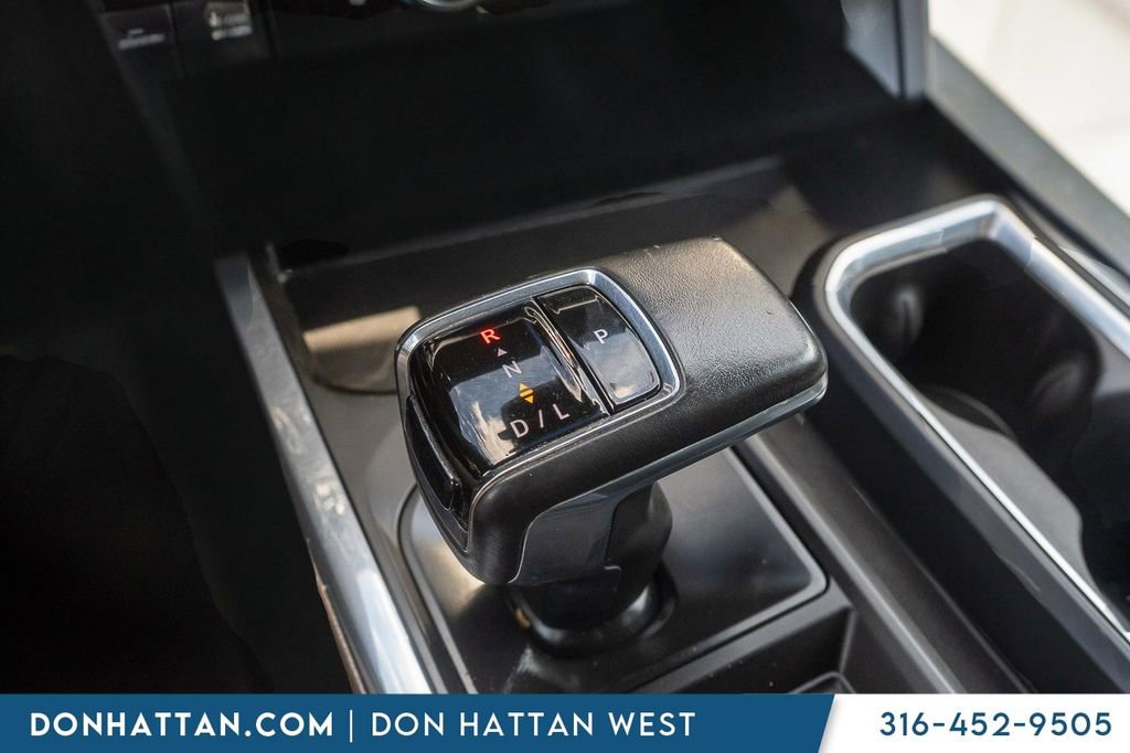 Used 2022 Chevrolet Silverado 1500 LT w/ Diesel Off-Road Package AWD/4WD image 10