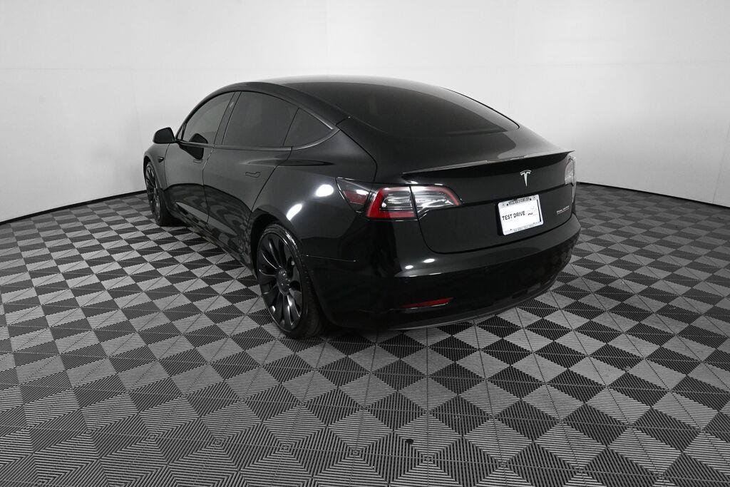 Used 2022 Tesla Model 3 Performance AWD/4WD image 3