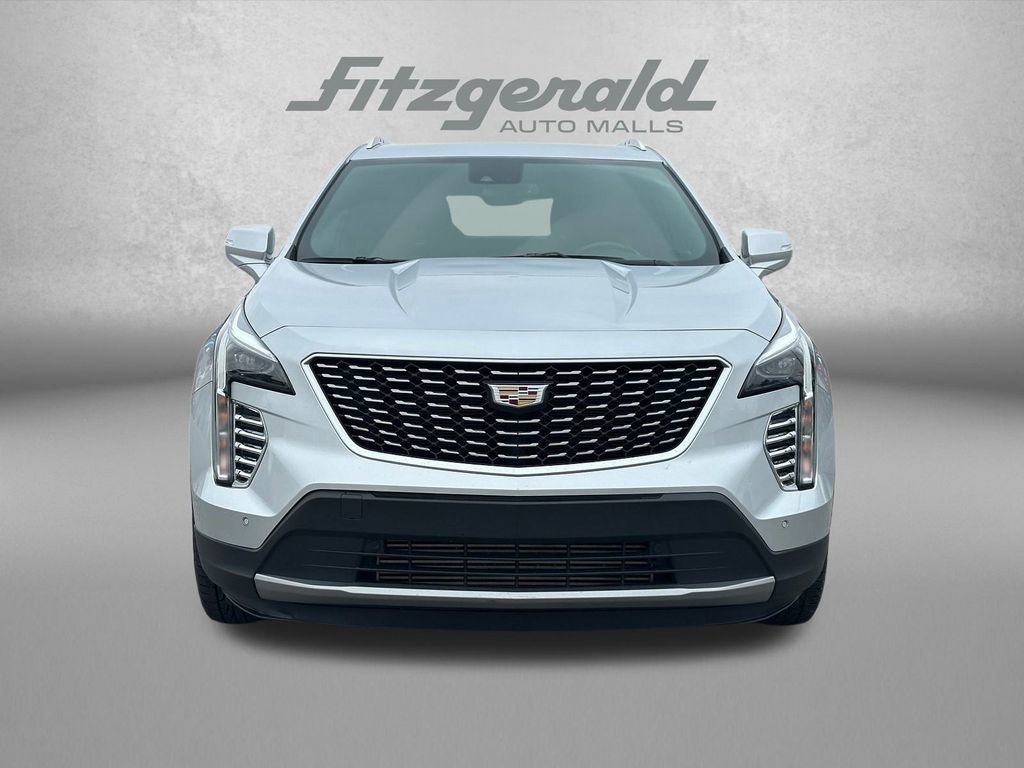 Used 2021 Cadillac XT4 Premium Luxury image 4