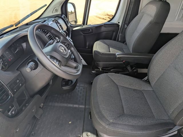 Used 2024 RAM ProMaster 2500 w/ Convenience Group image 22