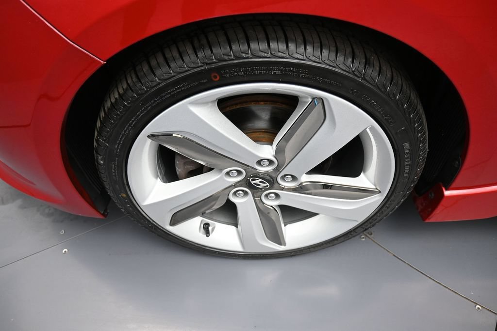Used 2015 Hyundai Veloster Turbo FWD image 14