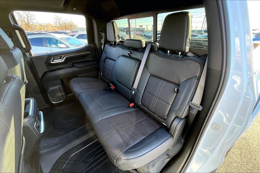 New 2026 Chevrolet Silverado 1500 High Country image 10