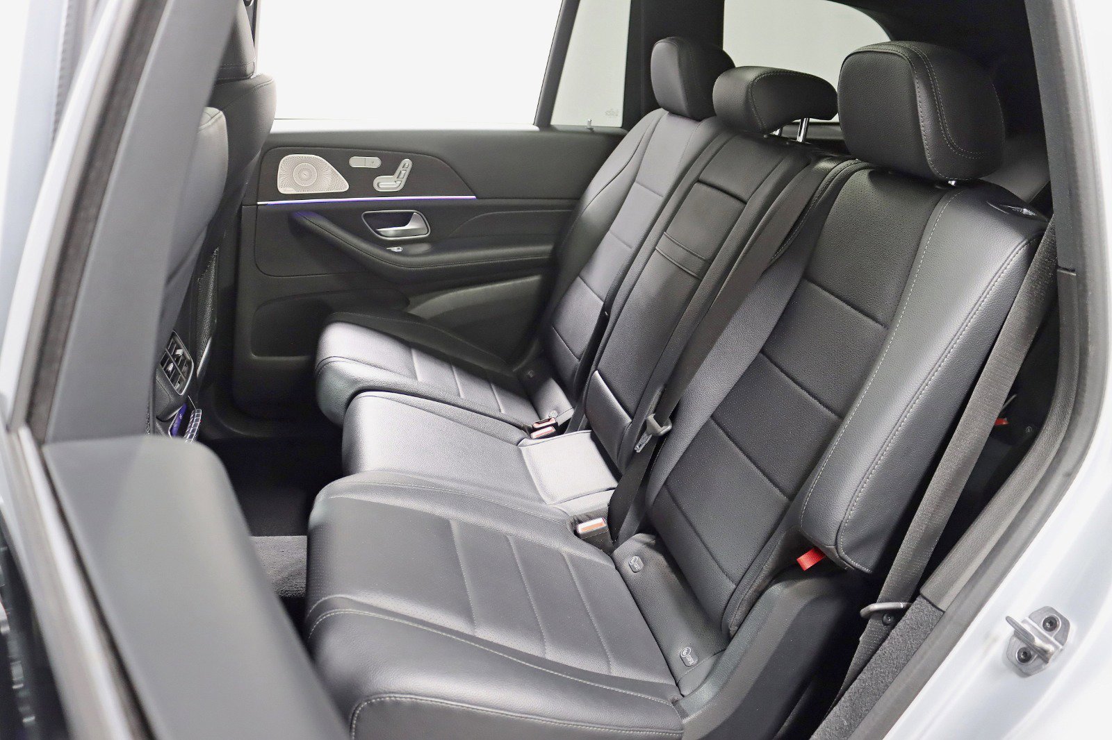 Used 2022 Mercedes-Benz GLS 450 4MATIC w/ AMG Line Exterior image 34