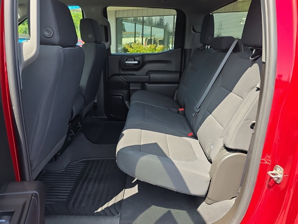 Used 2021 Chevrolet Silverado 1500 Custom Trail Boss AWD/4WD image 30