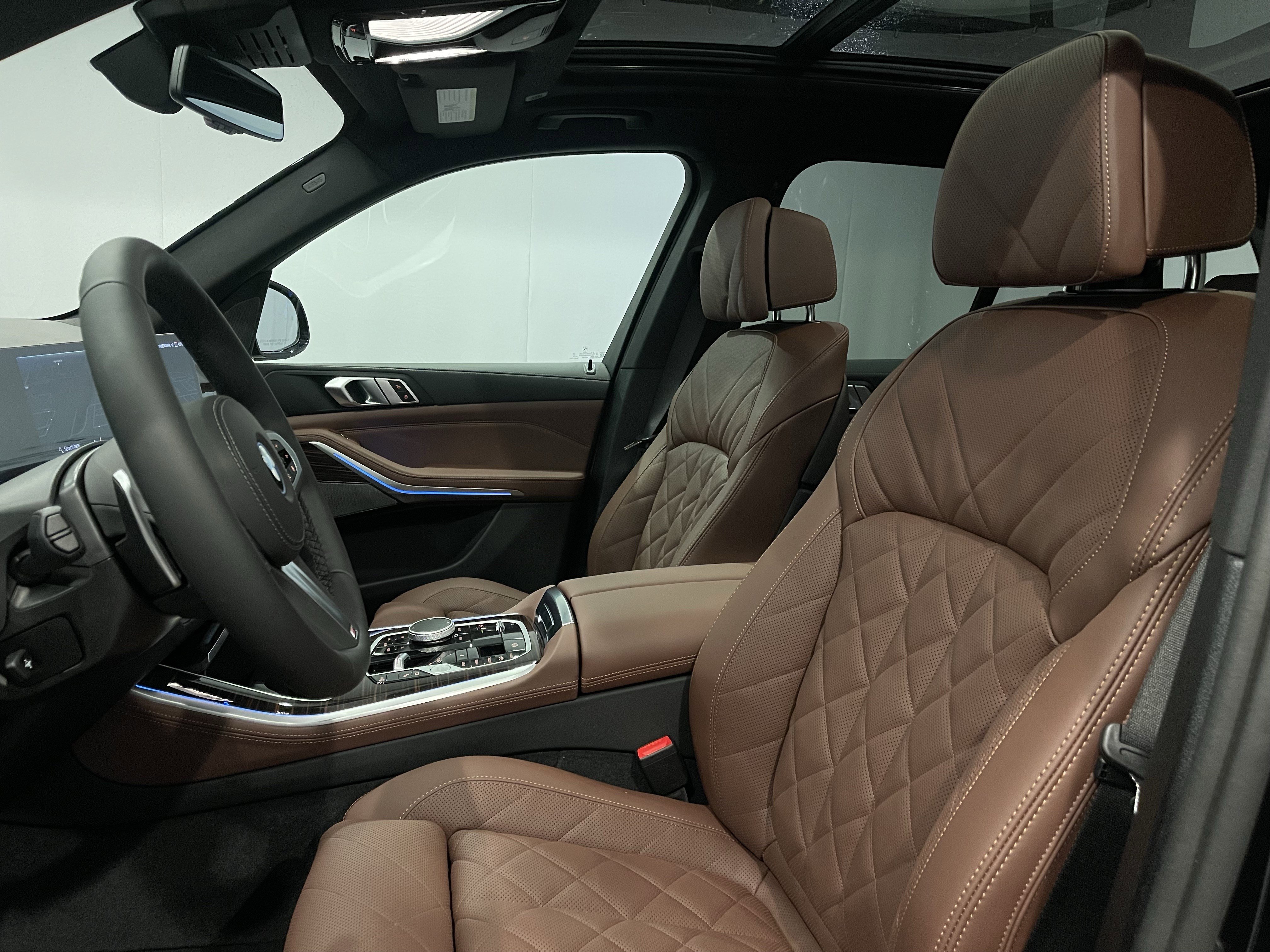 New 2026 BMW X5 xDrive50e AWD/4WD image 8