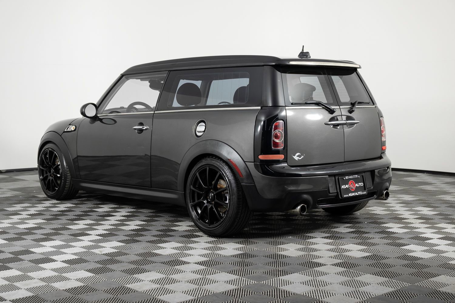 Used 2013 MINI Cooper Clubman S image 4