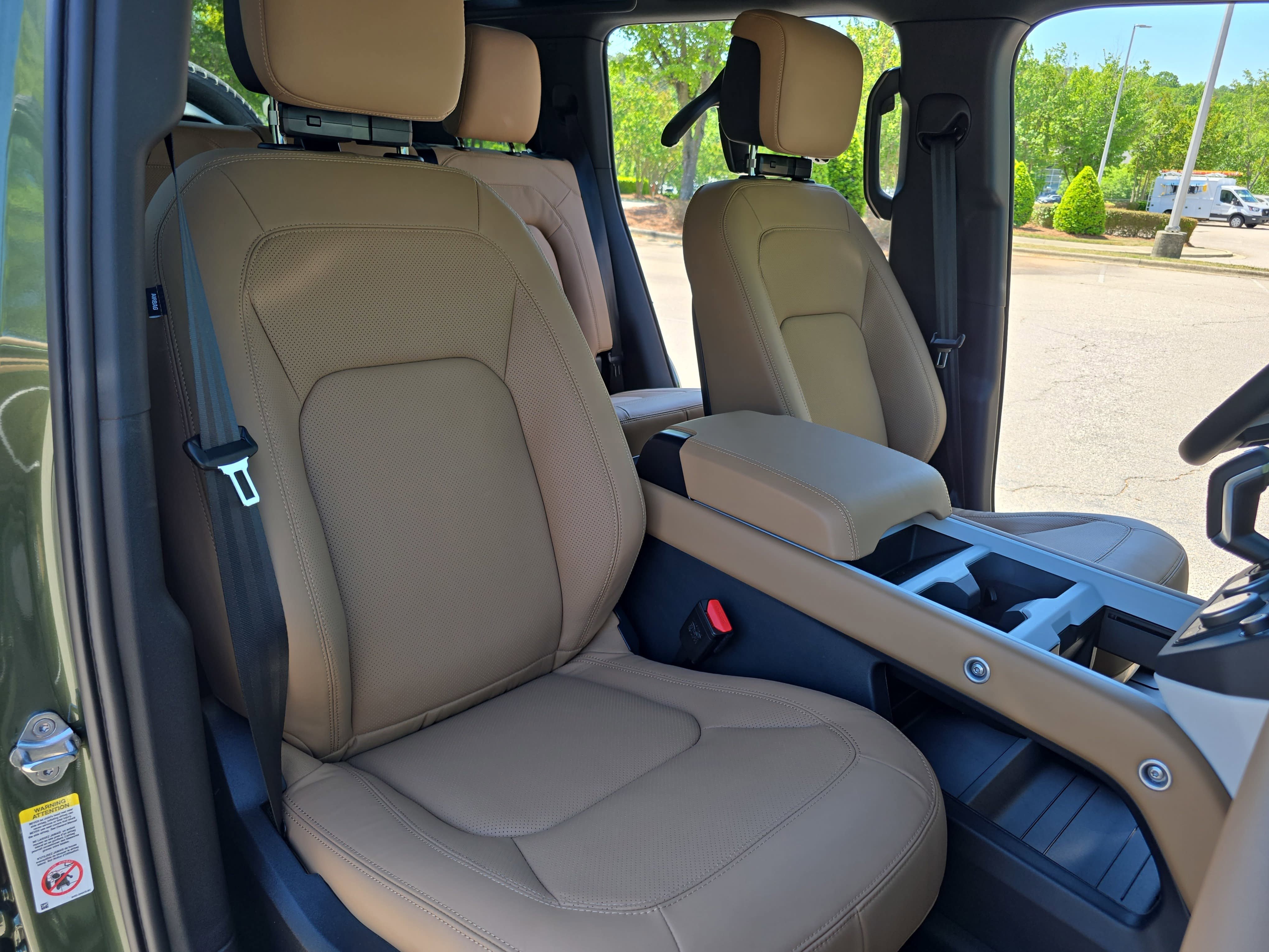 New 2026 Land Rover Defender 110 S AWD/4WD image 10