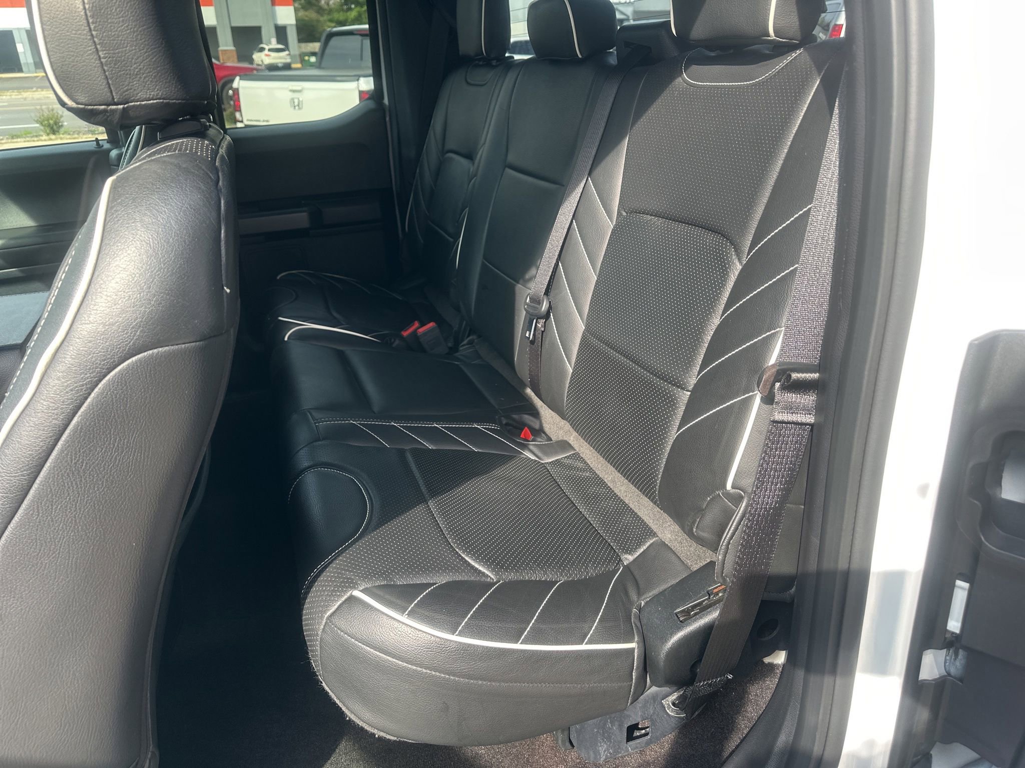 Used 2018 Ford F150 XLT w/ Equipment Group 302A Luxury image 21