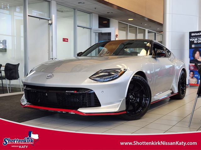New 2025 Nissan Z NISMO w/ Floor Mat Package