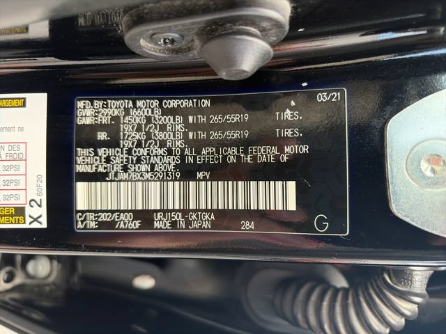 Used 2021 Lexus GX 460 Premium w/ Accessory Package AWD/4WD image 29
